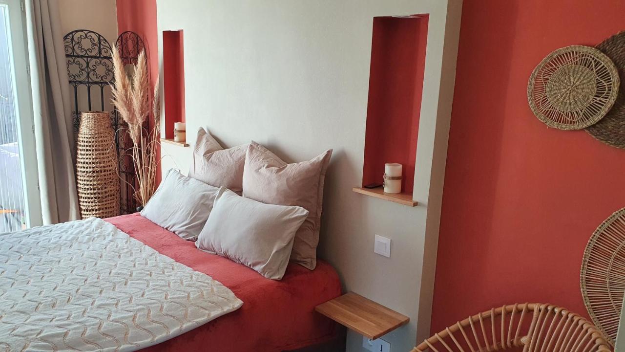 Le Petit Coin De Provence Bed and Breakfast Beaucaire  Εξωτερικό φωτογραφία